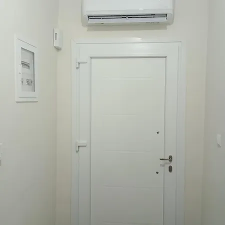 Apartament Anatoli's House