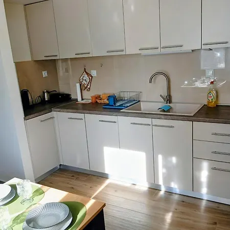 Anatoli's House Apartament *