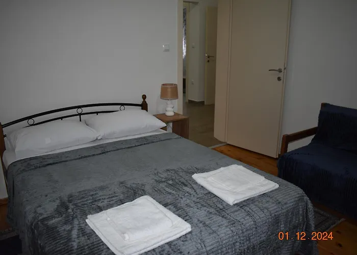 Anatoli's House Apartman Kasztoriá