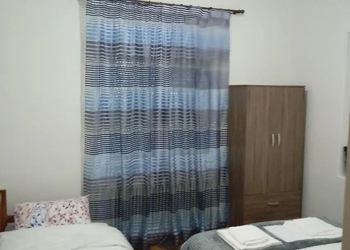 Anatoli's House Apartman Kasztoriá
